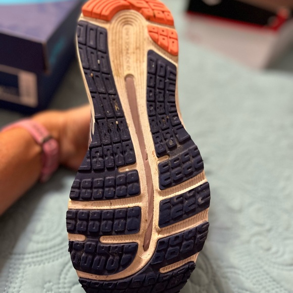 Women’s ASICS GEL-Cumulus 21 Running Shoes - Picture 8 of 9